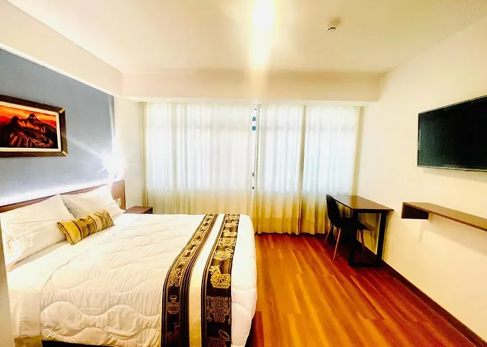 Hotel Pacific