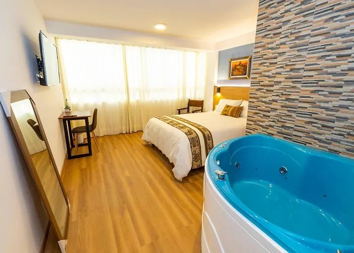 Hotel Pacific