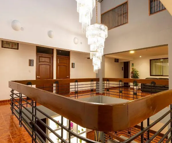 Hotel Pacific